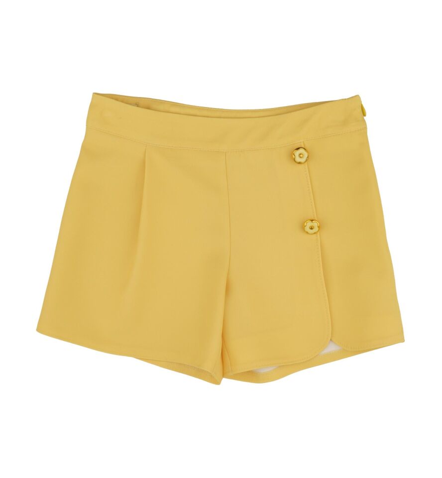 KIZ ÇOCUK SÜS DÜĞMELİ ŞORT