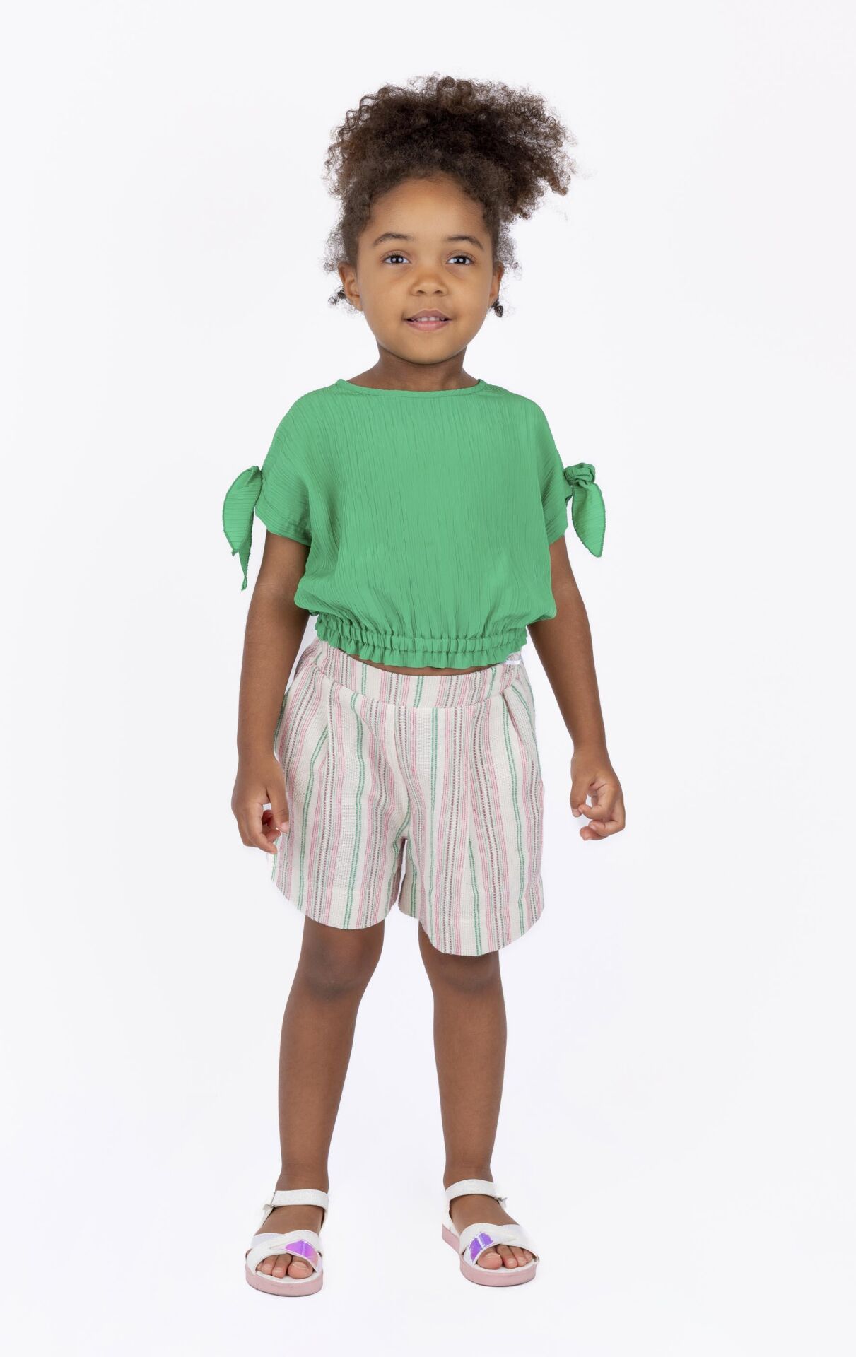 KIZ ÇOCUK CEPLİ ÇİZGİLİ ŞORT