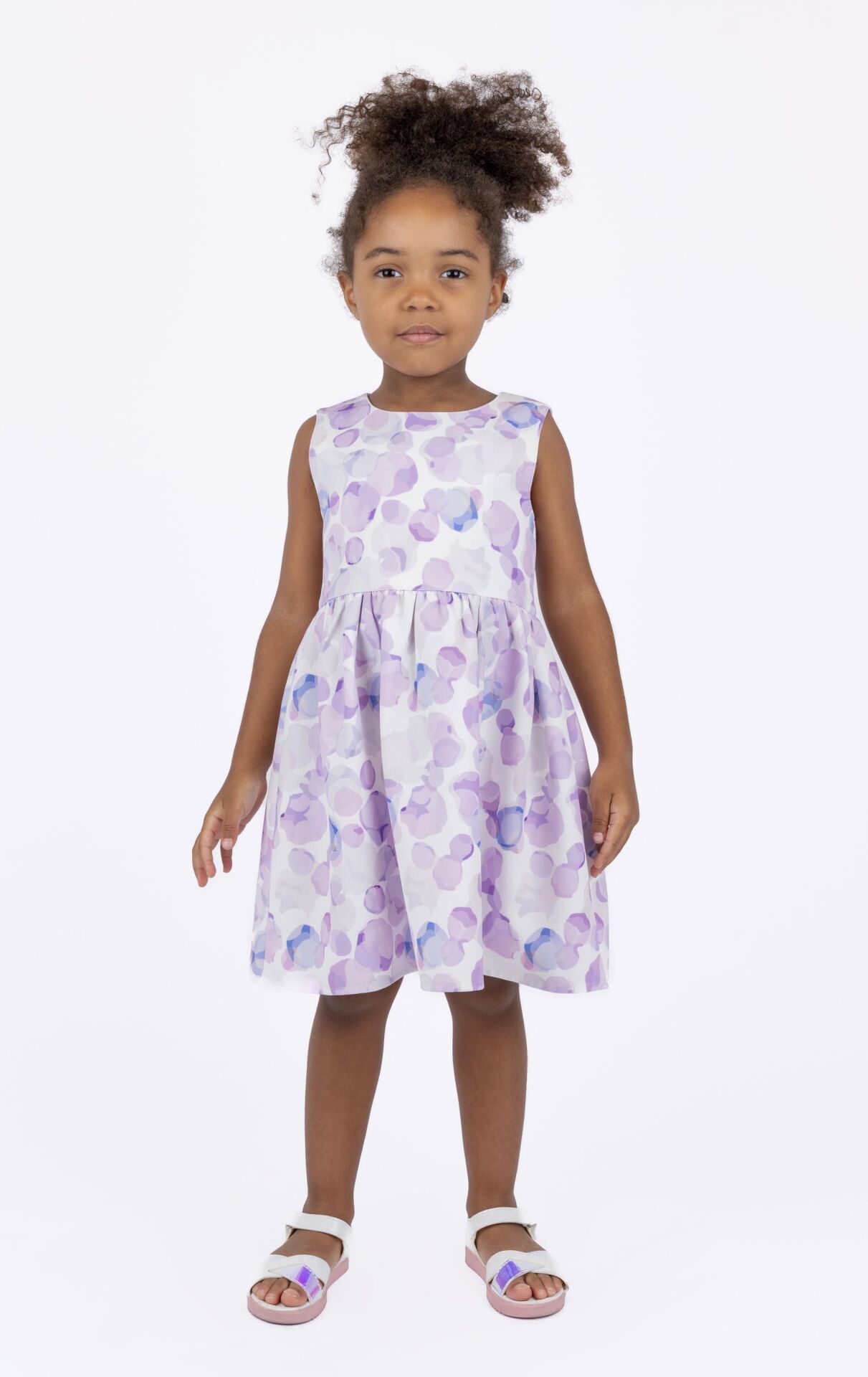 KIZ ÇOCUK SIRT PENCERELİ DESENLİ ELBİSE